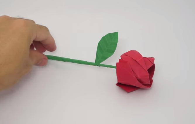ורד מאוריגמי