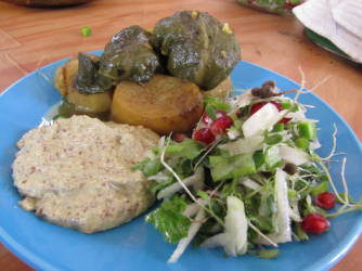 סלט יער, לצד טחינת צחר וממולאים ממרוות ירושלים Screen Shot 2014-09-29 at 8.22.37 PM